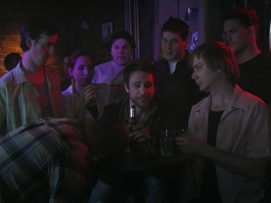 Still S01E07: Charlie and the McPoyles