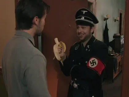 It's Always Sunny S01E06: The Gang Finds a Dead Guy